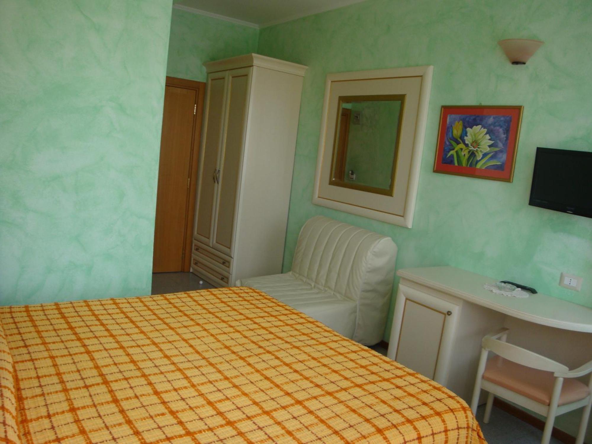 Hotel Prestigio Cesenatico Pokoj fotografie