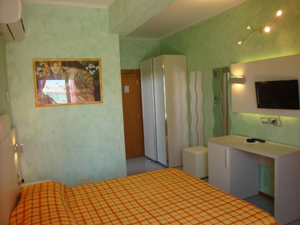 Hotel Prestigio Cesenatico Pokoj fotografie